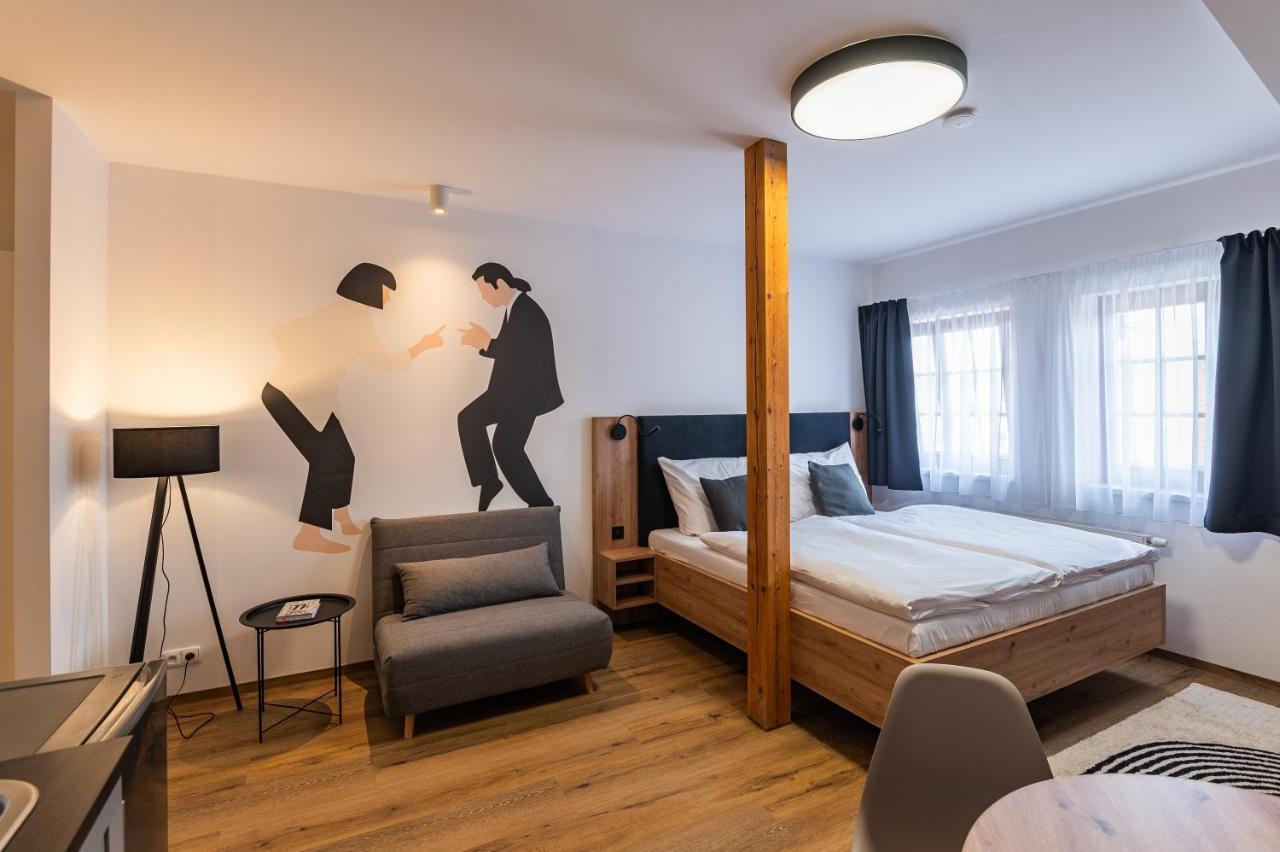 Hotel Restovna Jiloviste Ngoại thất bức ảnh